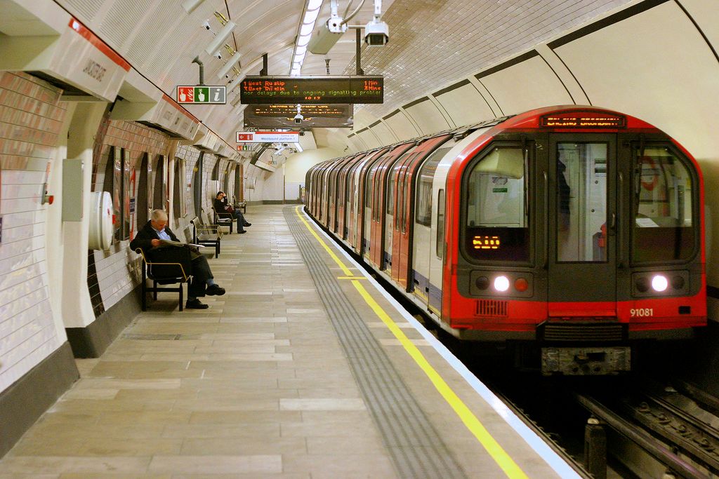 Tube Love: Top 10 Things I Love about the London Underground