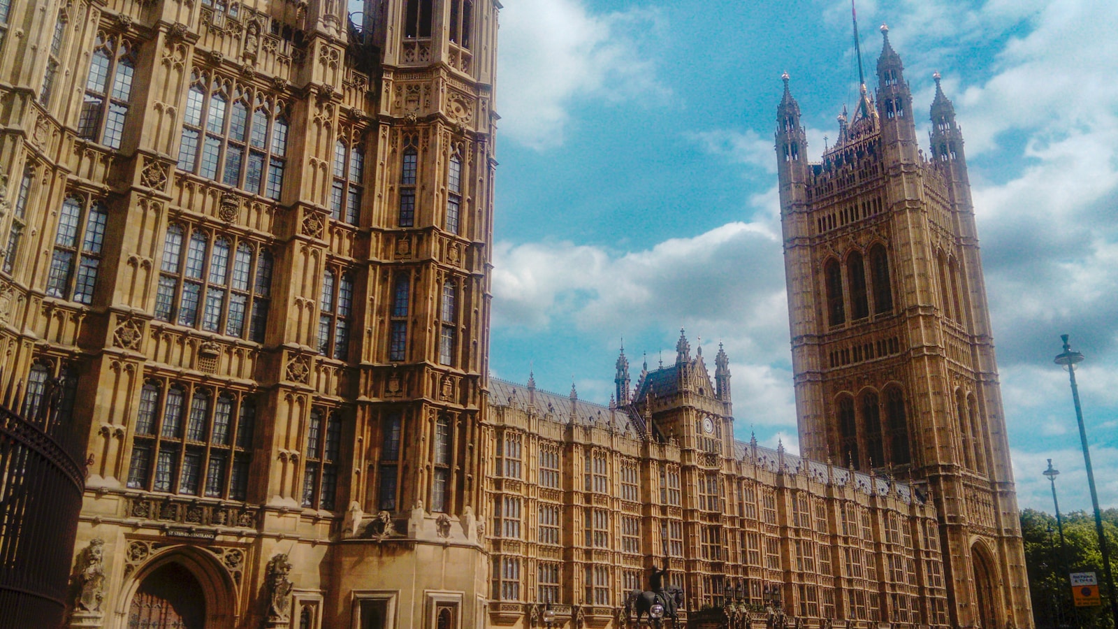 The Bizarre British Parliamentary Traditions No One Can Explain